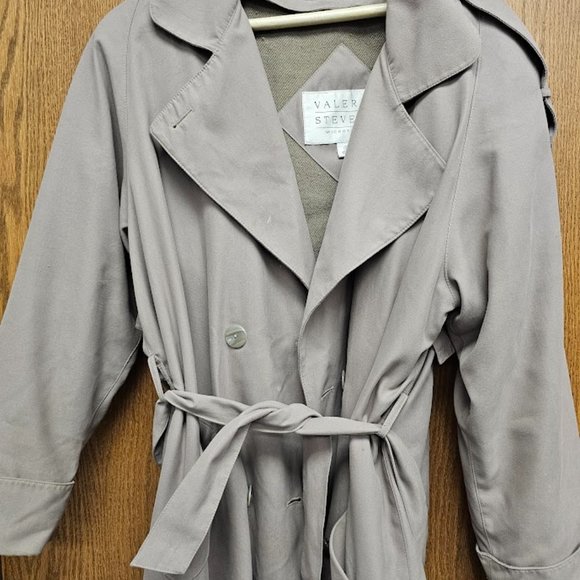 Valerie Stevens Women's Microfiber Tan Lined Trench Coat Size 6 - Picture 7 of 10